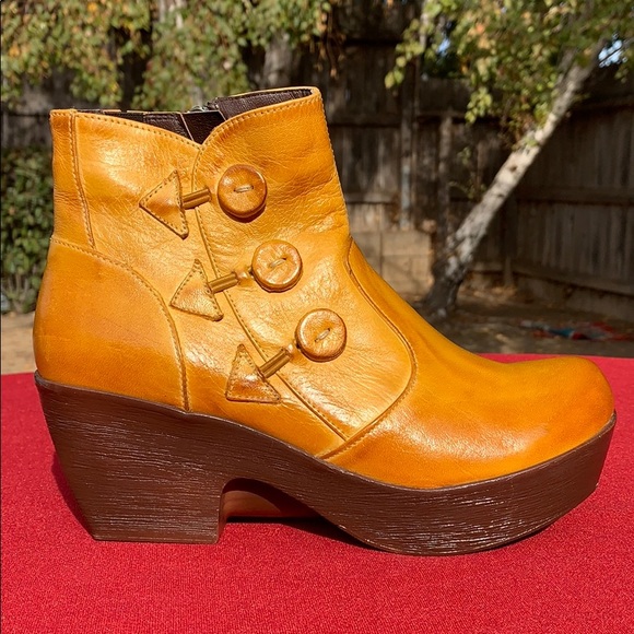Jafa Shoes - Jafa 615 Mustard Button Ankle Boots Size 37 (EUR)